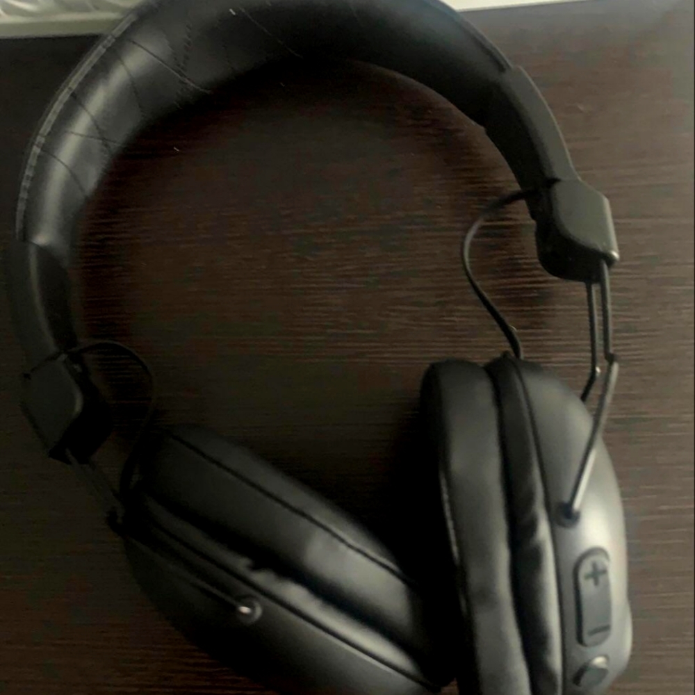 Gaming headphones/Over-ear